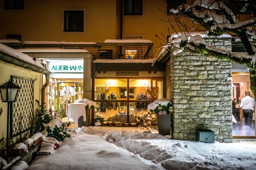 Hotel Restaurant Auerhahn Salzburgo Exterior foto